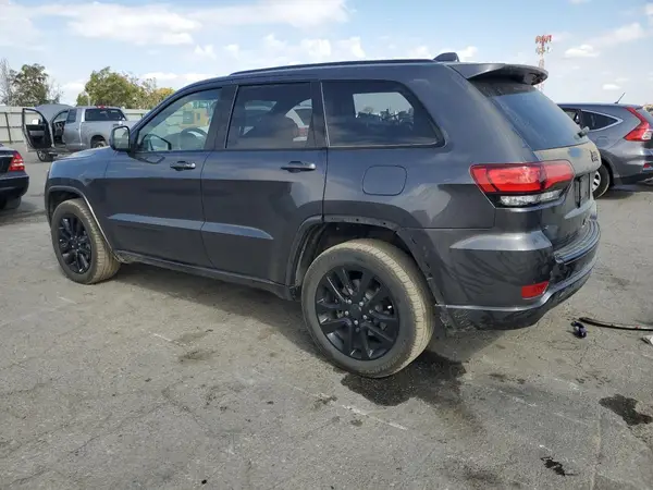 1C4RJEAG0HC956232 2017 JEEP GRAND CHEROKEE - Image 2