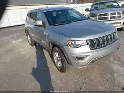 1C4RJEAG0JC159453 2018 JEEP GRAND CHEROKEE