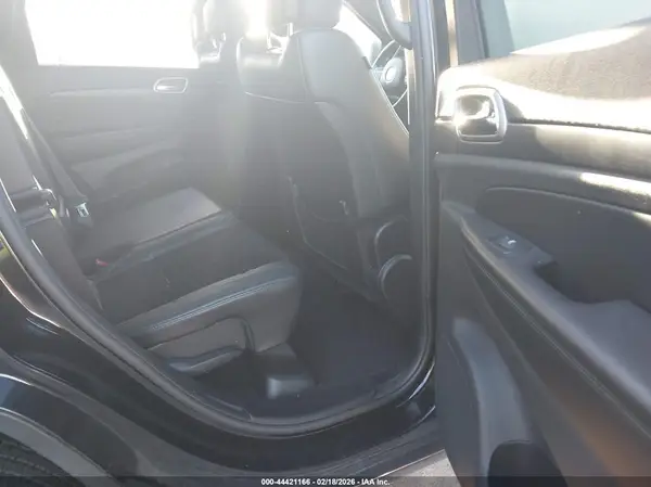 1C4RJEAG0JC433704 2018 JEEP GRAND CHEROKEE - Image 8