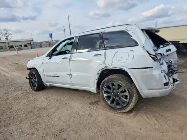 1C4RJEAG0JC489142 2018 JEEP GRAND CHEROKEE - Image 2