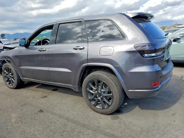 1C4RJEAG0JC512760 2018 JEEP GRAND CHEROKEE - Image 2