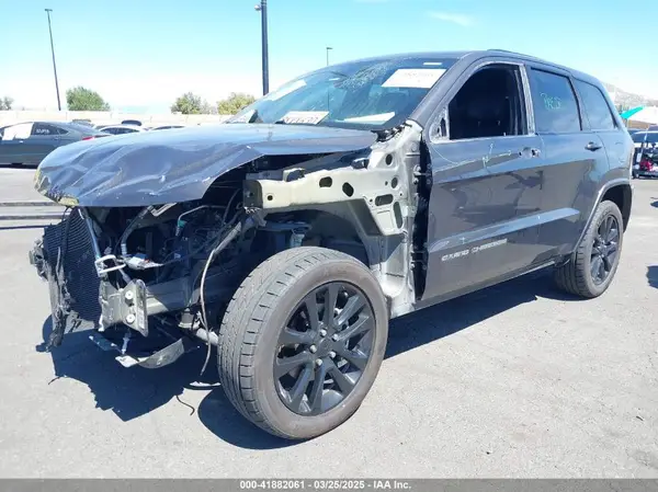 1C4RJEAG0KC752554 2019 JEEP GRAND CHEROKEE - Image 2