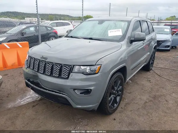 1C4RJEAG0KC803003 2019 JEEP GRAND CHEROKEE - Image 2