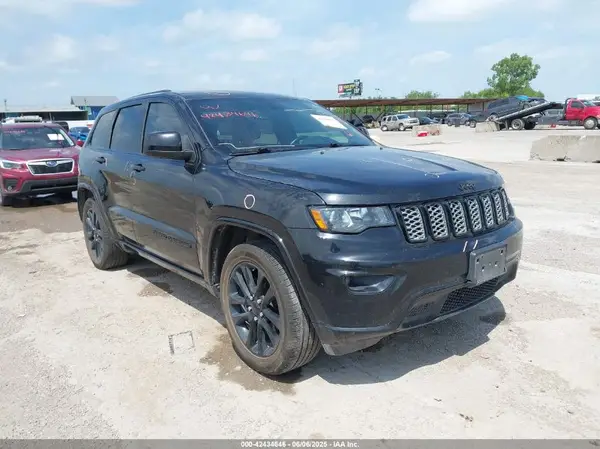 1C4RJEAG0KC857787 2019 JEEP GRAND CHEROKEE - Image 1