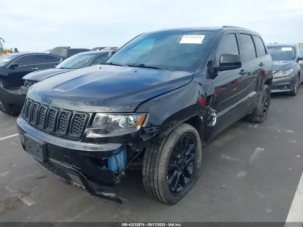 1C4RJEAG0LC182377 2020 JEEP GRAND CHEROKEE - Image 2