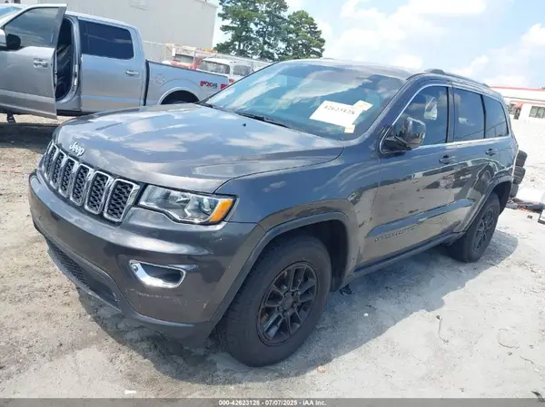 1C4RJEAG0LC182573 2020 JEEP GRAND CHEROKEE - Image 2