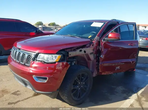 1C4RJEAG0LC245669 2020 JEEP GRAND CHEROKEE - Image 2