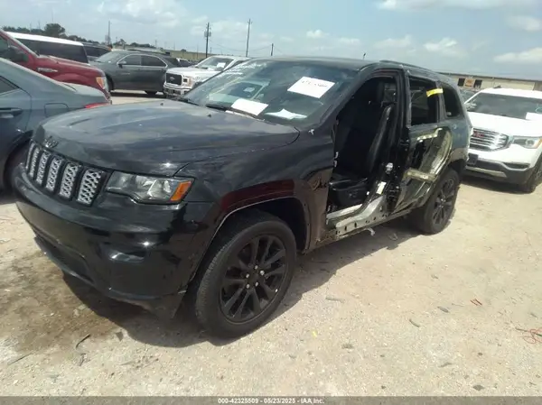1C4RJEAG0MC814070 2021 JEEP GRAND CHEROKEE - Image 2