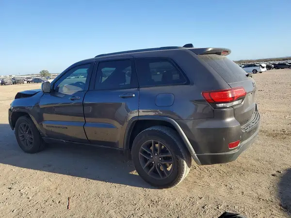 1C4RJEAG1GC428357 2016 JEEP GRAND CHEROKEE - Image 2