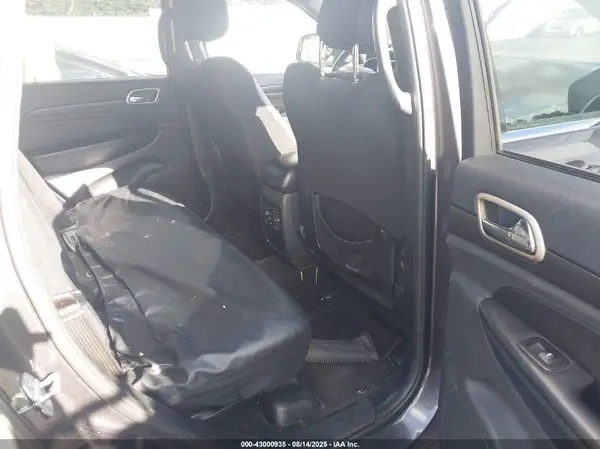1C4RJEAG1HC610447 2017 JEEP GRAND CHEROKEE - Image 8