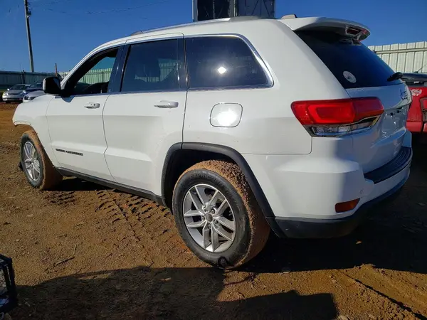 1C4RJEAG1HC671815 2017 JEEP GRAND CHEROKEE - Image 2