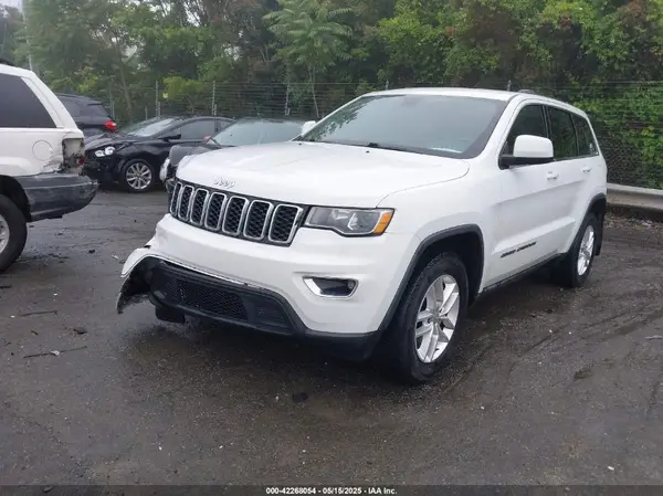 1C4RJEAG1HC752099 2017 JEEP GRAND CHEROKEE - Image 2