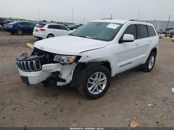 1C4RJEAG1HC770442 2017 JEEP GRAND CHEROKEE - Image 2