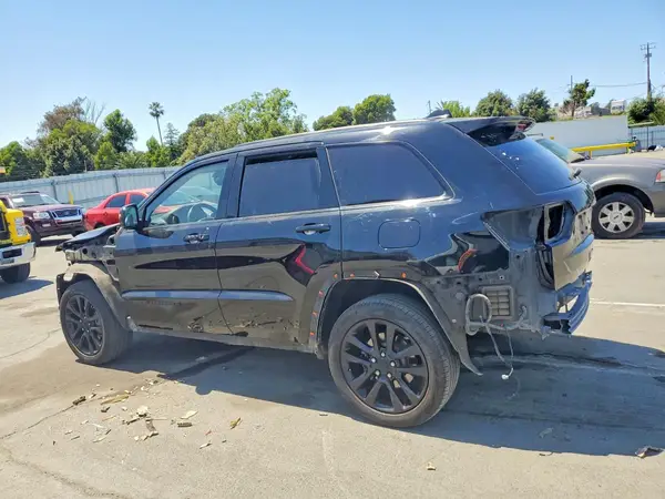 1C4RJEAG1HC816741 2017 JEEP GRAND CHEROKEE - Image 2