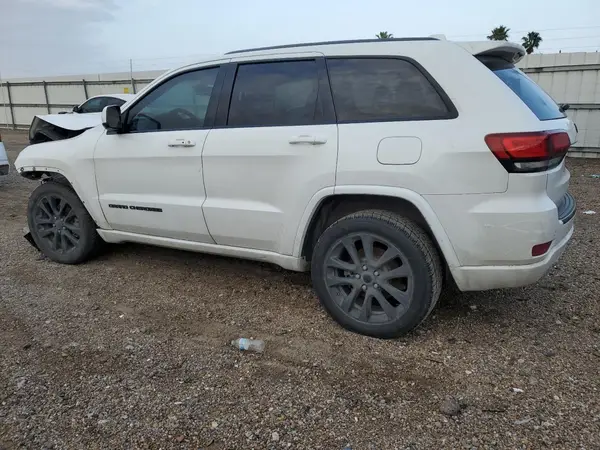 1C4RJEAG1HC915799 2017 JEEP GRAND CHEROKEE - Image 2
