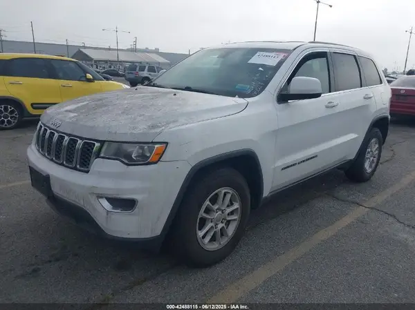 1C4RJEAG1JC185527 2018 JEEP GRAND CHEROKEE - Image 2