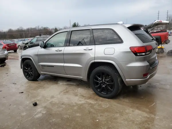 1C4RJEAG1JC197144 2018 JEEP GRAND CHEROKEE - Image 2