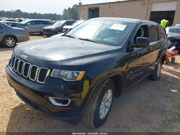 1C4RJEAG1JC428768 2018 JEEP GRAND CHEROKEE - Image 2