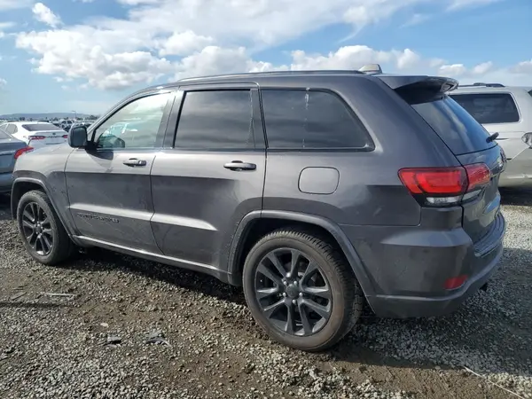 1C4RJEAG1JC430410 2018 JEEP GRAND CHEROKEE - Image 2