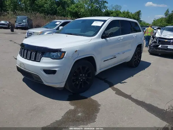 1C4RJEAG1JC512993 2018 JEEP GRAND CHEROKEE - Image 2