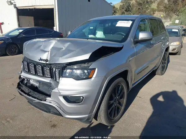 1C4RJEAG1KC580132 2019 JEEP GRAND CHEROKEE - Image 2