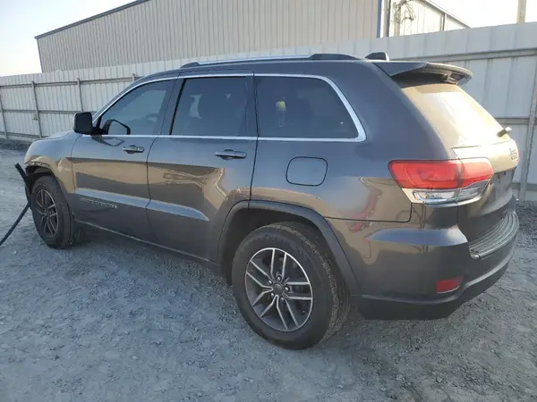 1C4RJEAG1KC835569 2019 JEEP GRAND CHEROKEE - Image 2