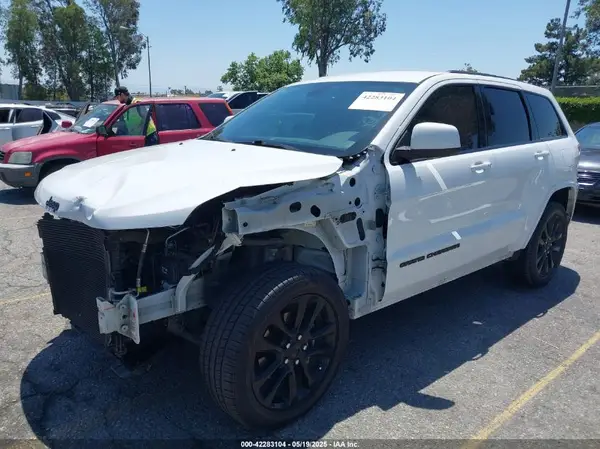 1C4RJEAG1LC170576 2020 JEEP GRAND CHEROKEE - Image 2