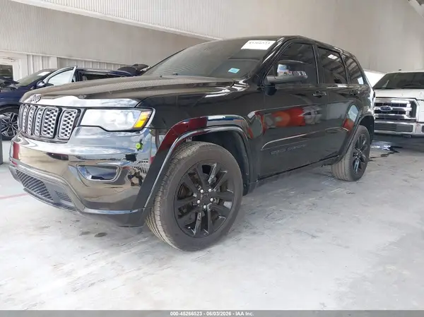 1C4RJEAG1LC181559 2020 JEEP GRAND CHEROKEE - Image 2
