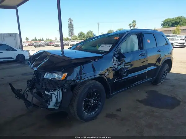 1C4RJEAG1LC219534 2020 JEEP GRAND CHEROKEE - Image 2