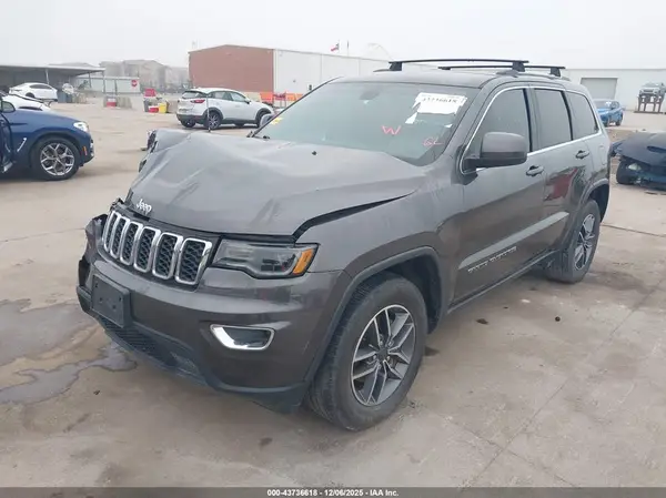 1C4RJEAG1LC256745 2020 JEEP GRAND CHEROKEE - Image 2