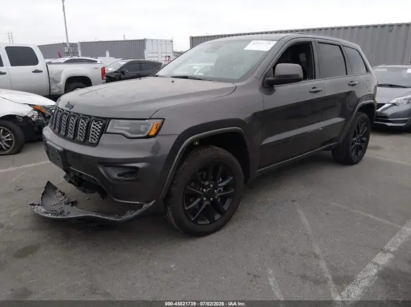 1C4RJEAG1LC316801 2020 JEEP GRAND CHEROKEE - Image 2