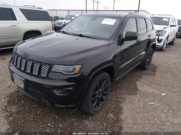 1C4RJEAG1MC798428 2021 JEEP GRAND CHEROKEE - Image 2