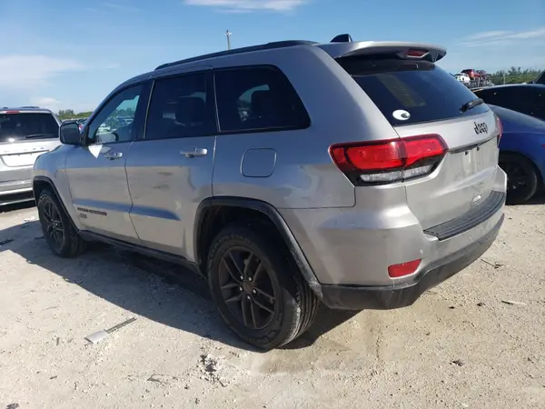 1C4RJEAG2GC368587 2016 JEEP GRAND CHEROKEE - Image 2