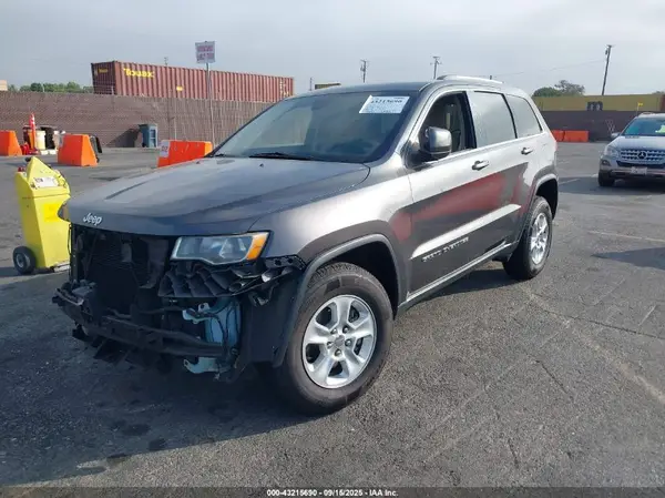 1C4RJEAG2HC605824 2017 JEEP GRAND CHEROKEE - Image 2