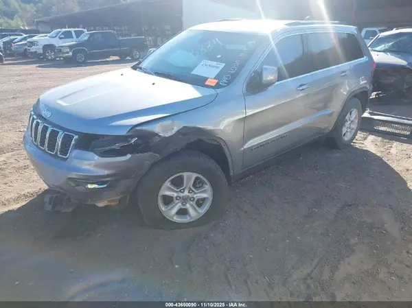 1C4RJEAG2HC663884 2017 JEEP GRAND CHEROKEE - Image 2