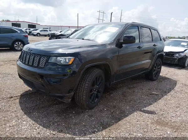 1C4RJEAG2HC751981 2017 JEEP GRAND CHEROKEE - Image 2