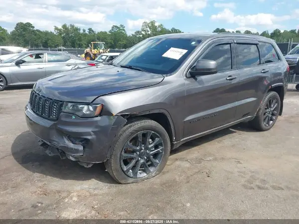 1C4RJEAG2HC813248 2017 JEEP GRAND CHEROKEE - Image 2