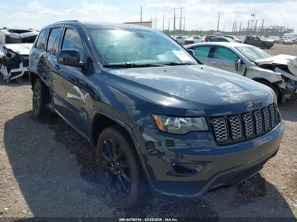 1C4RJEAG2HC952358 2017 JEEP GRAND CHEROKEE - Image 1