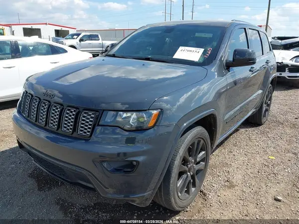 1C4RJEAG2HC952358 2017 JEEP GRAND CHEROKEE - Image 2
