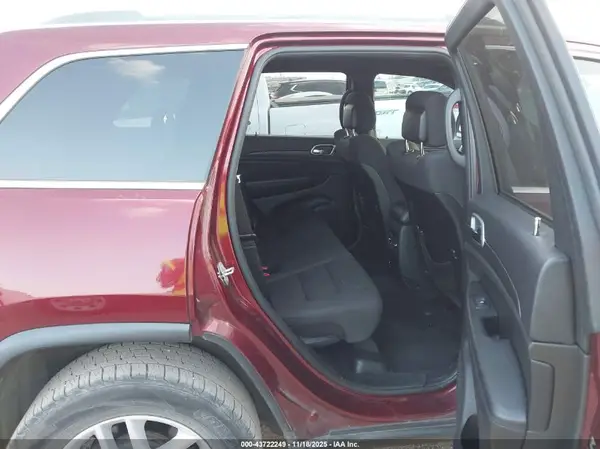 1C4RJEAG2JC182071 2018 JEEP GRAND CHEROKEE - Image 8