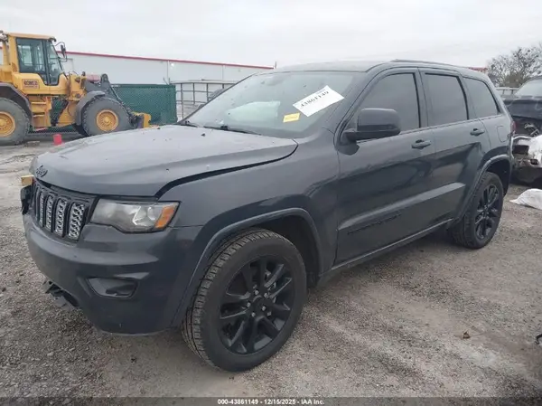 1C4RJEAG2JC260509 2018 JEEP GRAND CHEROKEE - Image 2