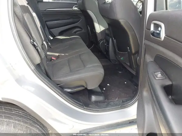 1C4RJEAG2JC358858 2018 JEEP GRAND CHEROKEE - Image 8
