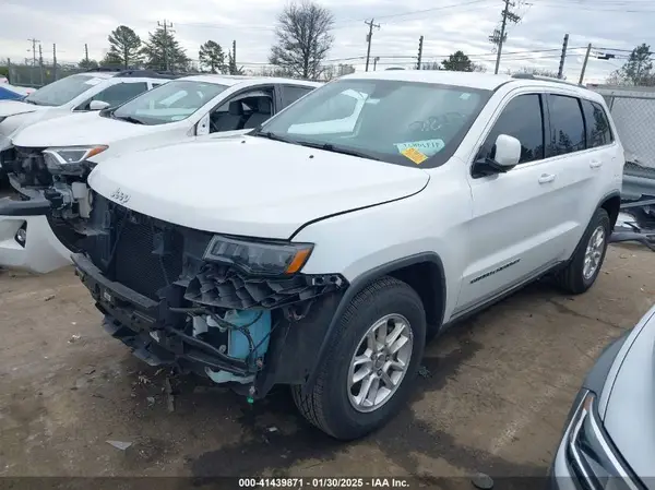 1C4RJEAG2JC402812 2018 JEEP GRAND CHEROKEE - Image 2