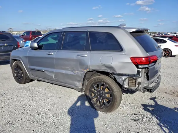 1C4RJEAG2JC428164 2018 JEEP GRAND CHEROKEE - Image 2