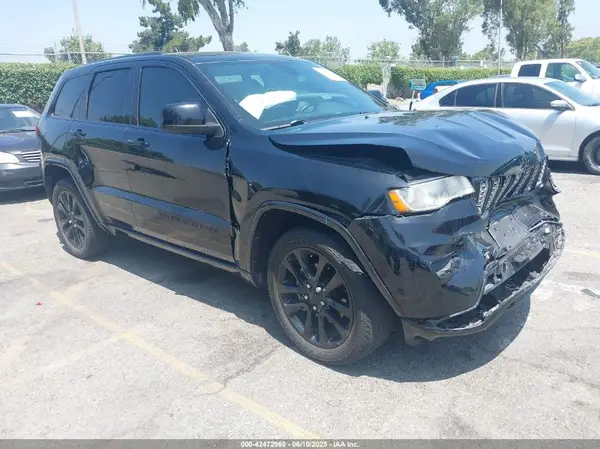 1C4RJEAG2JC428536 2018 JEEP GRAND CHEROKEE - Image 1