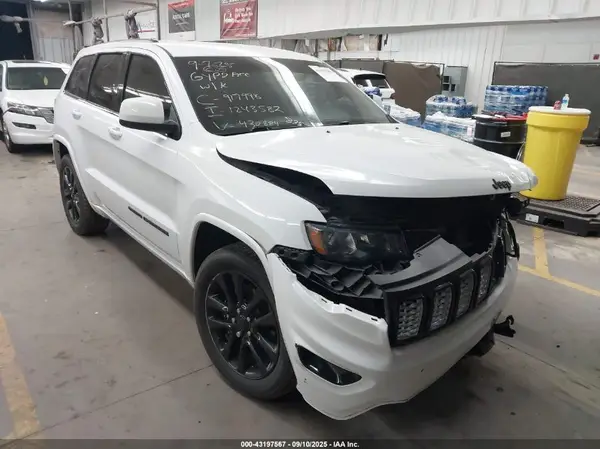 1C4RJEAG2JC430884 2018 JEEP GRAND CHEROKEE - Image 1