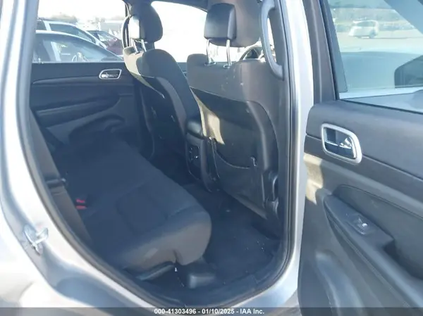1C4RJEAG2JC451329 2018 JEEP GRAND CHEROKEE - Image 8