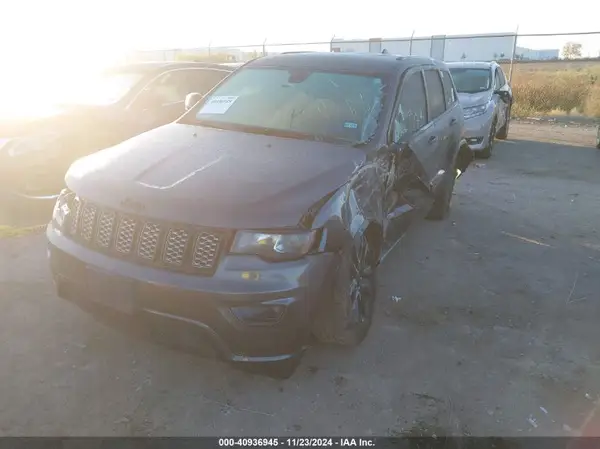 1C4RJEAG2JC513182 2018 JEEP GRAND CHEROKEE - Image 2
