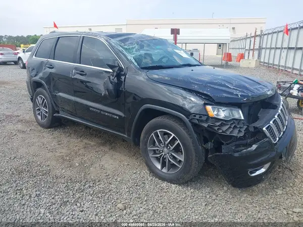 1C4RJEAG2JC513361 2018 JEEP GRAND CHEROKEE - Image 1