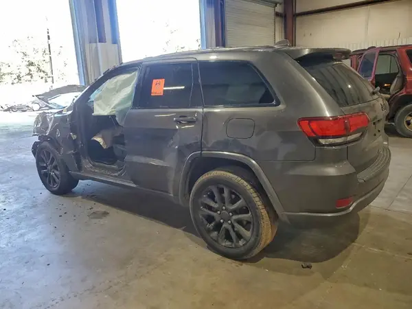 1C4RJEAG2KC572556 2019 JEEP GRAND CHEROKEE - Image 2